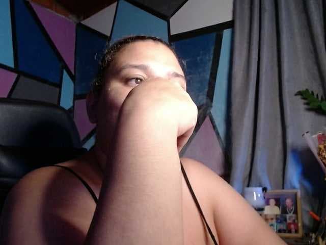 beautifulchubbyqueen live cam