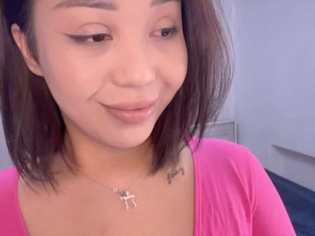 PurrrfectMiko live cam