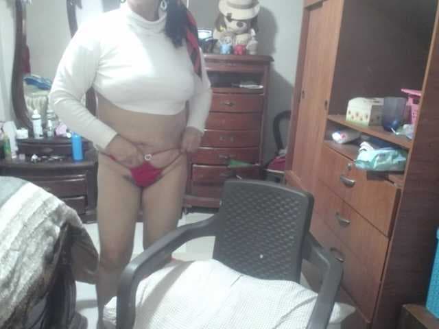 jazmin-mature live cam