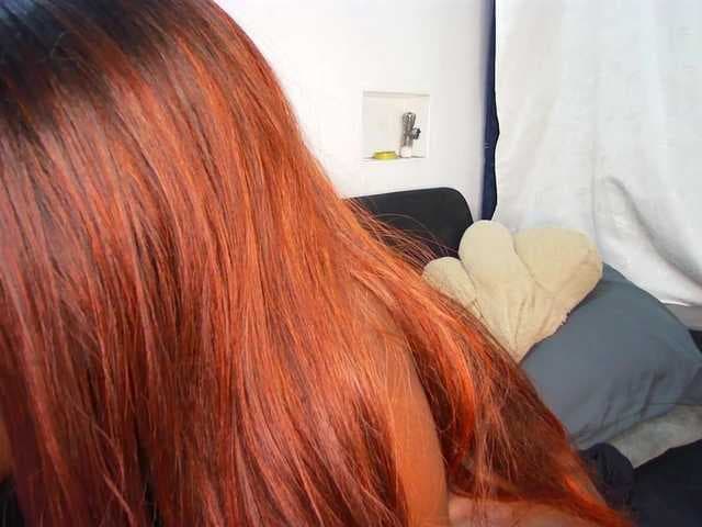 HannahCox19 live cam