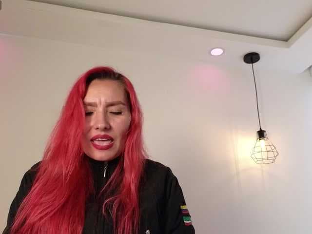 carol-love1 live cam