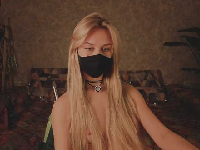 EternalOphelia live cam