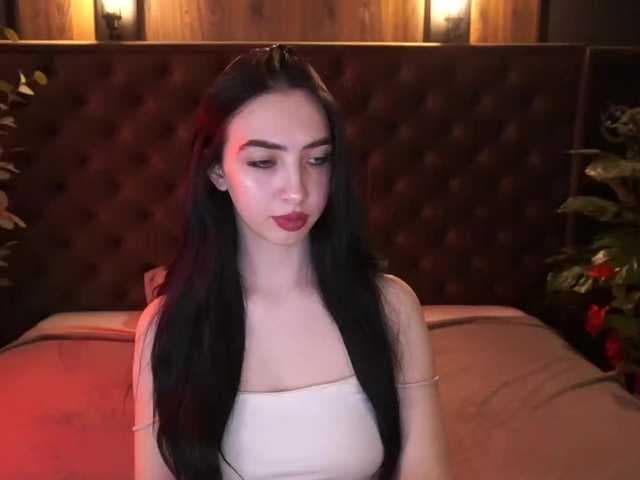 WildKittenX live cam