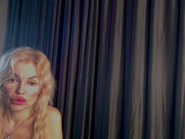 Margo77-1 live cam
