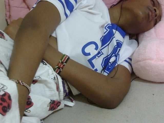 Cuteavril live cam on BongaCams