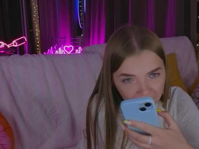 CarrieBradshaww live cam