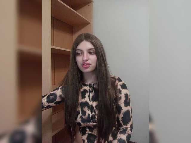 Rshsujdensay live cam