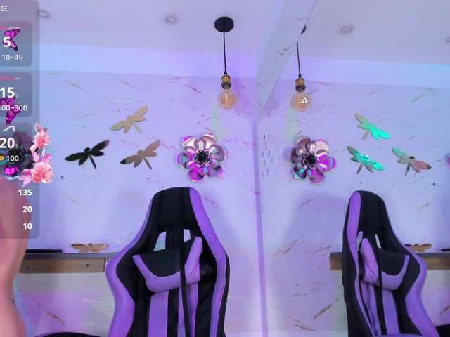 Natasha-Adams live cam