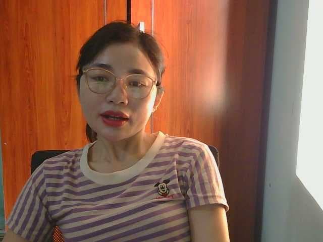 nana7777 live cam on BongaCams