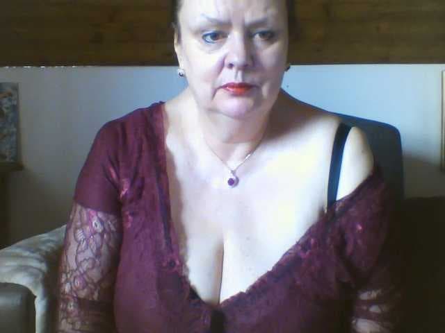 TiffanyAmore live cam