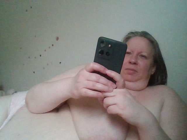 starlight1983 live cam on BongaCams