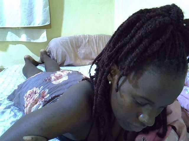 sexxy-maya1 live cam