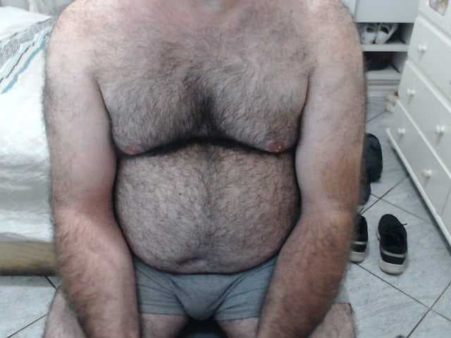 MysterBearMG live cam on BongaCams