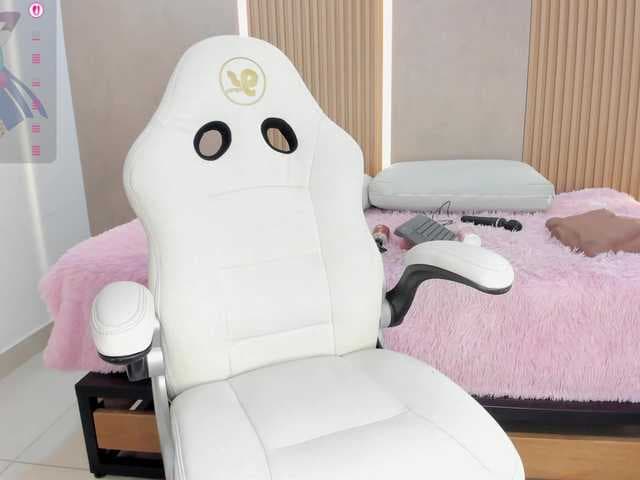 StephanySummer live cam