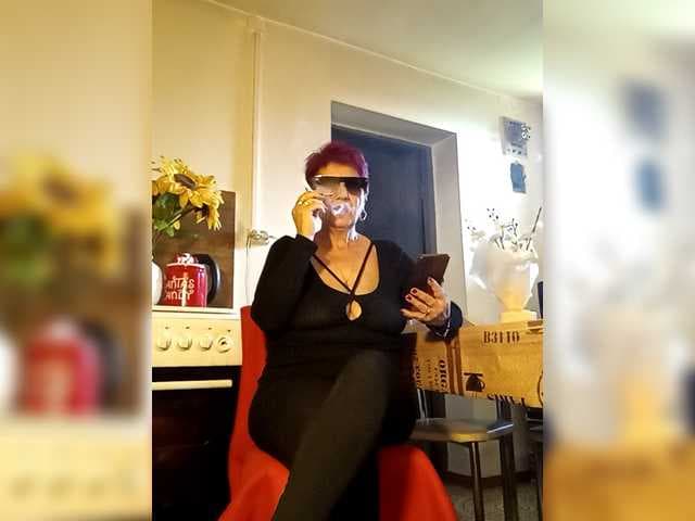 PanteraNeagra live cam on BongaCams