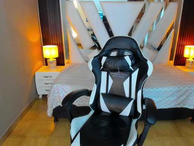 celeste-coquette live cam