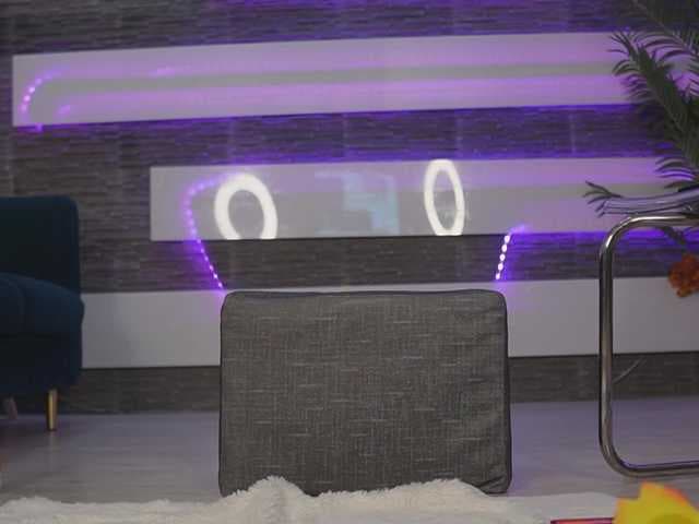 SexyCelline live cam on BongaCams