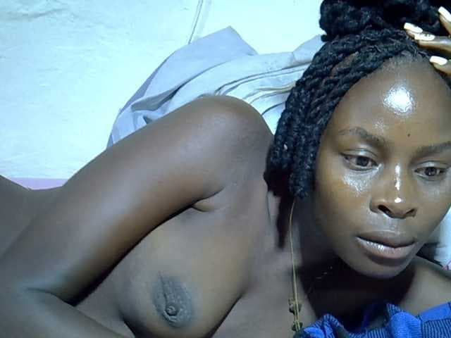 Sweetpussie live cam