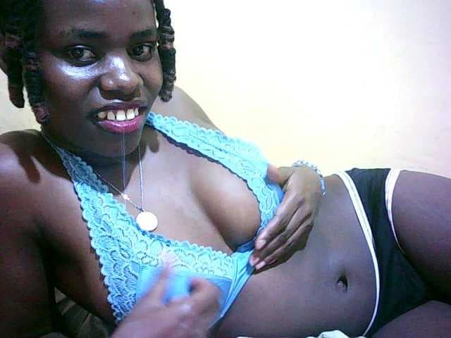 Pettite-Maiden live cam