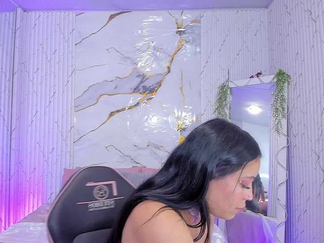 Candyy-tay1 live cam