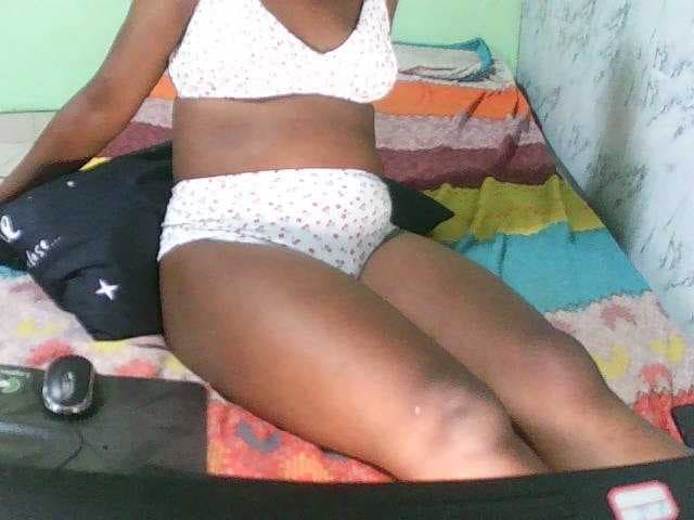 Angel77a live cam on BongaCams