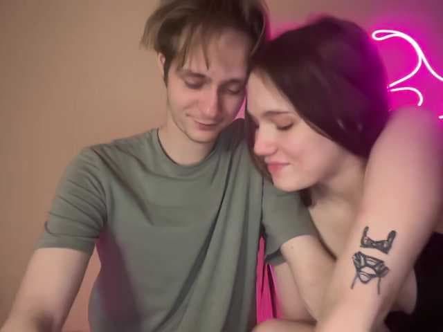 titsDestroy2007 live cam