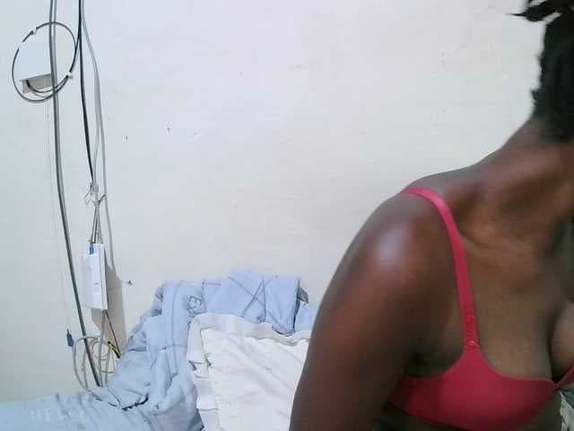 pritty-amber live cam