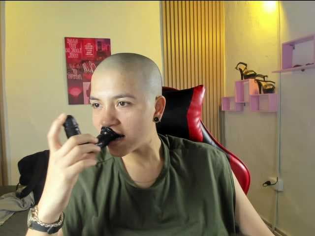 nicocoox live cam on BongaCams