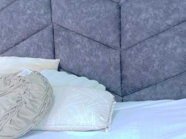 Mia-Anderson live cam on BongaCams