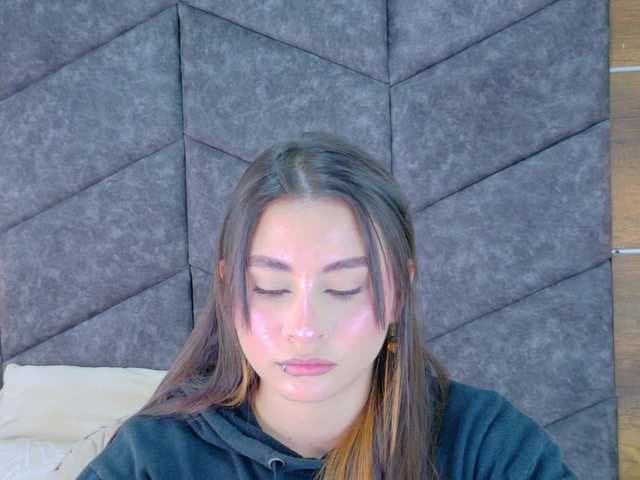 Mia-Anderson live cam