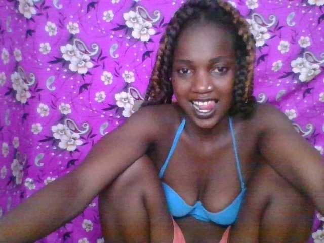 LovelyBlackGirl live cam
