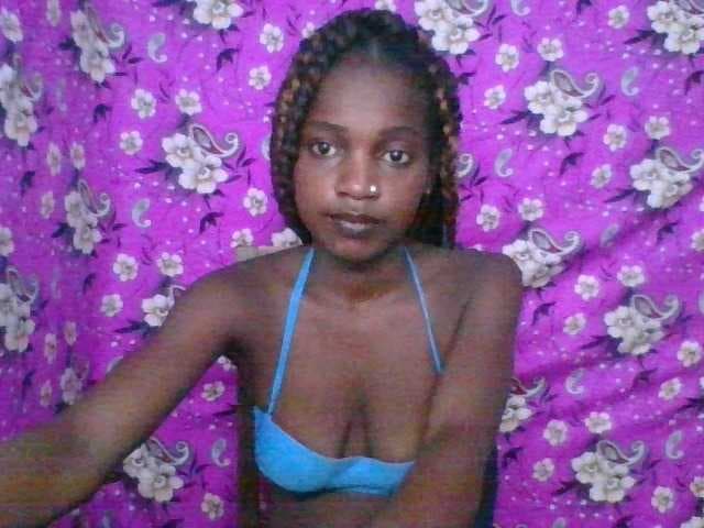 LovelyBlackGirl live cam