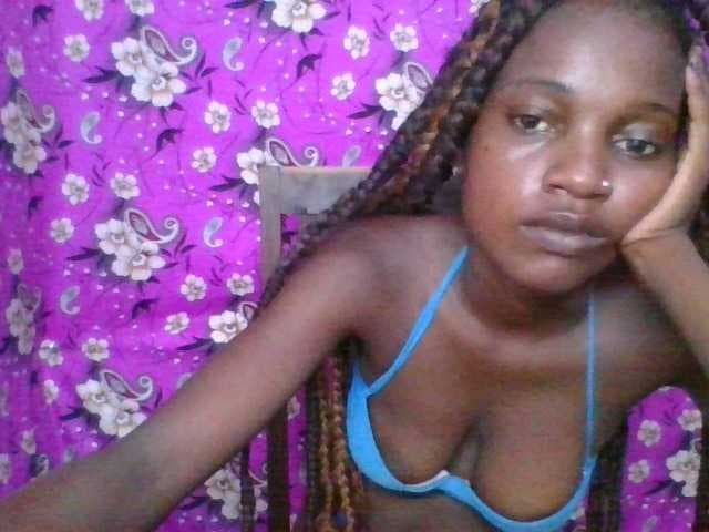 LovelyBlackGirl live cam