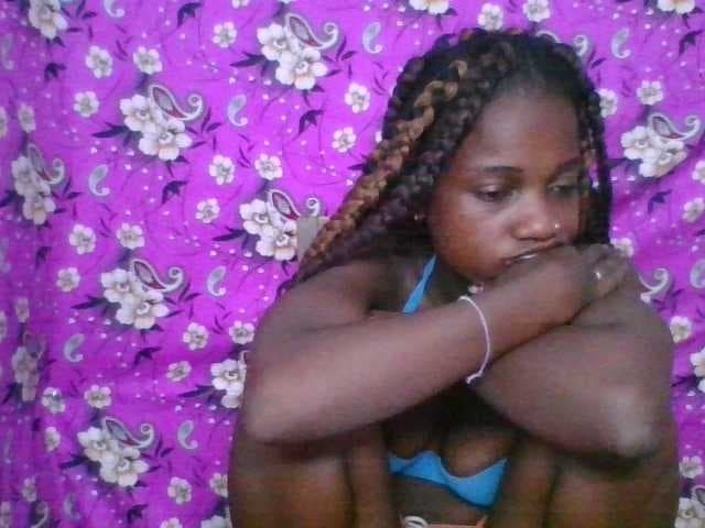 LovelyBlackGirl live cam