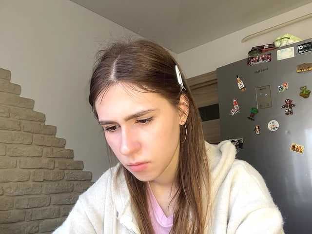 AshantiBadolato live cam