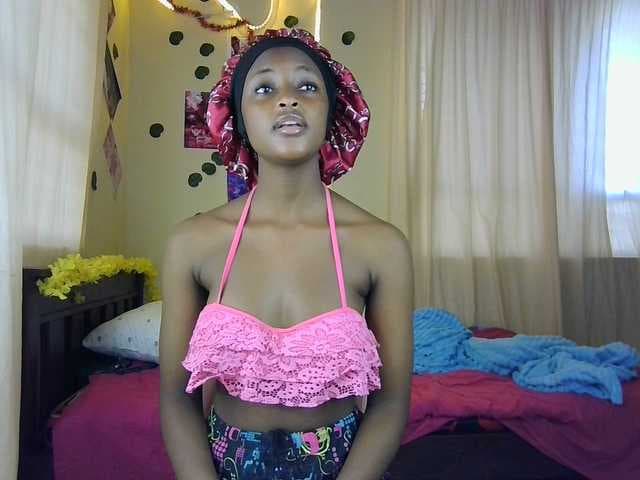 Ambrosiana live cam on BongaCams