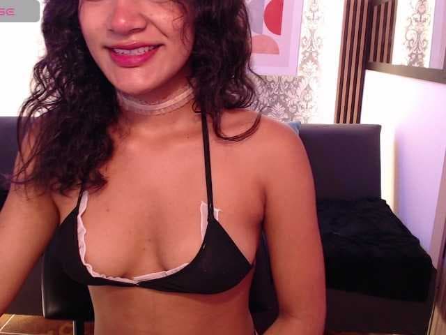 Nyxx-Velariia live cam