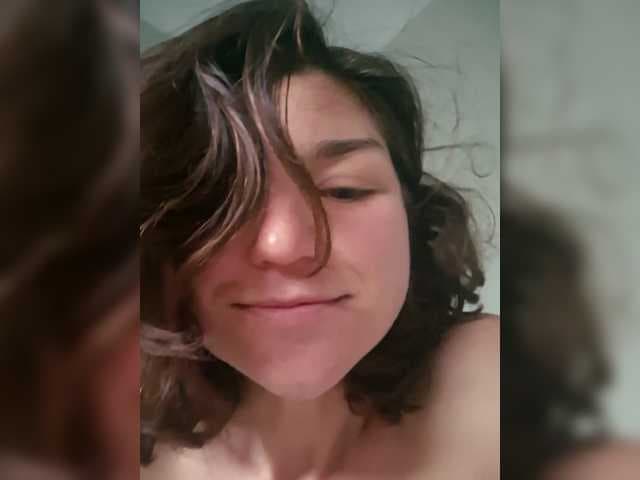 Alise-Shine live cam