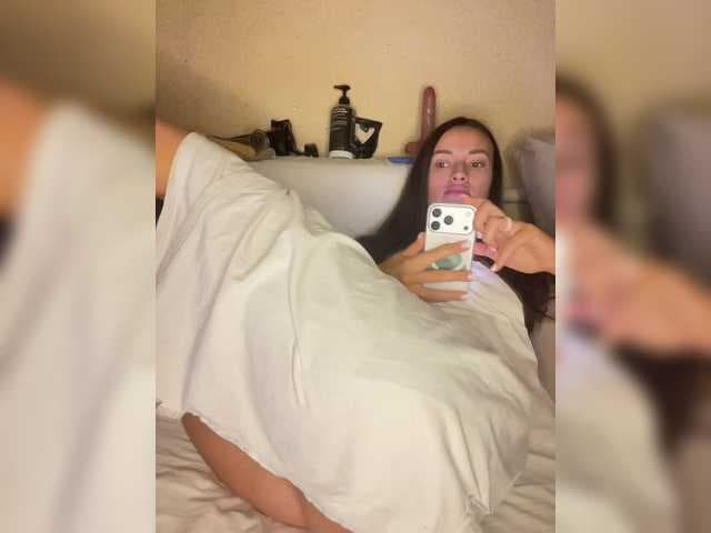 ALYA-01 live cam on BongaCams