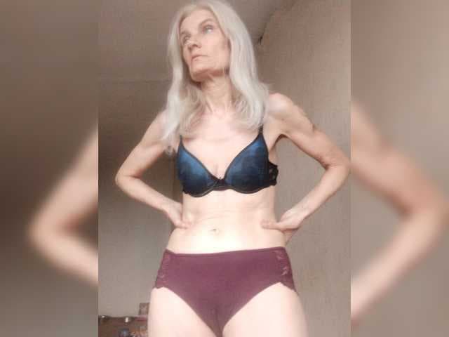 TPAX-B-KucKy live cam