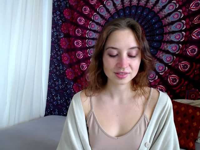 AdalynFlirt live cam