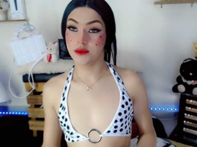 NathaliaLooes live cam on BongaCams