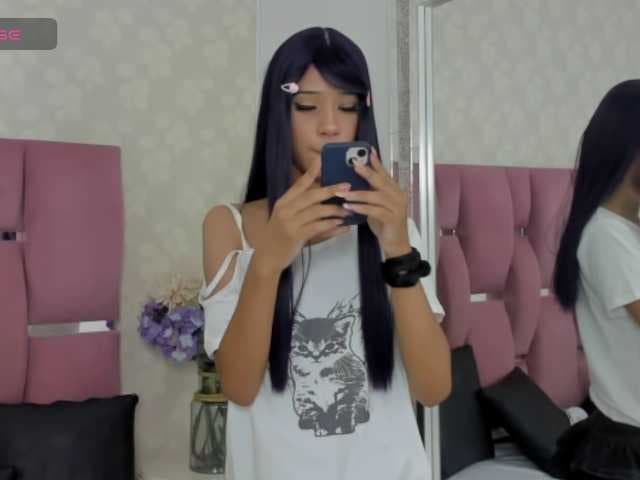 HoneyKitty1 live cam on BongaCams