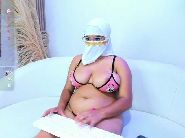 Karim-Nabil live cam