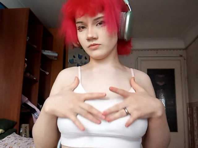 Alice-Kaneki live cam