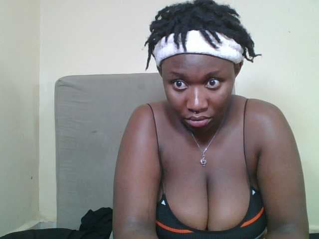 Hots-love-story live cam on BongaCams