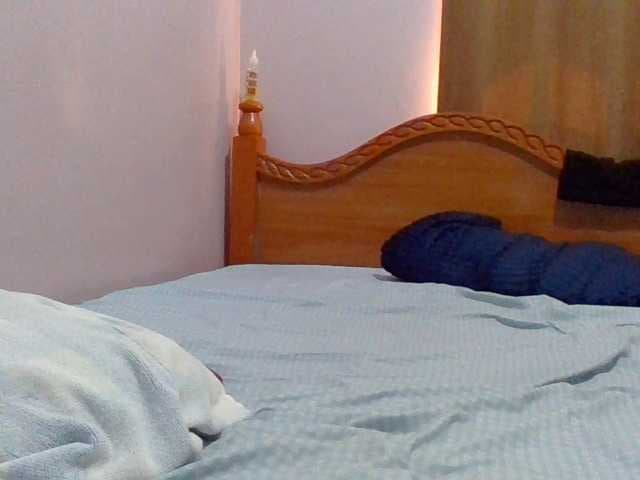 cutelizah live cam on BongaCams