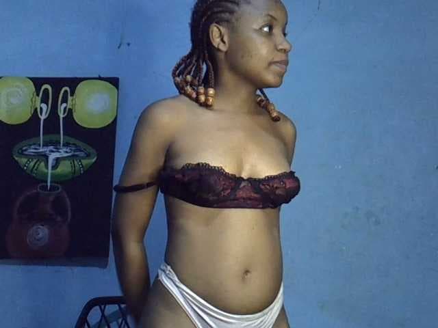 GoldenGoddess1 live cam