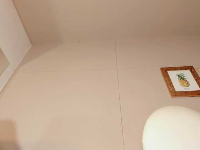 luna-bradley live cam