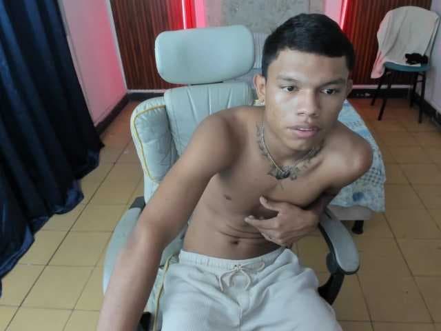 juan-mhata live cam